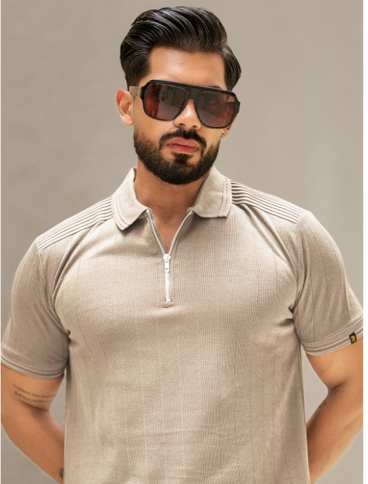 Polo Collar Cotton T-shirt.